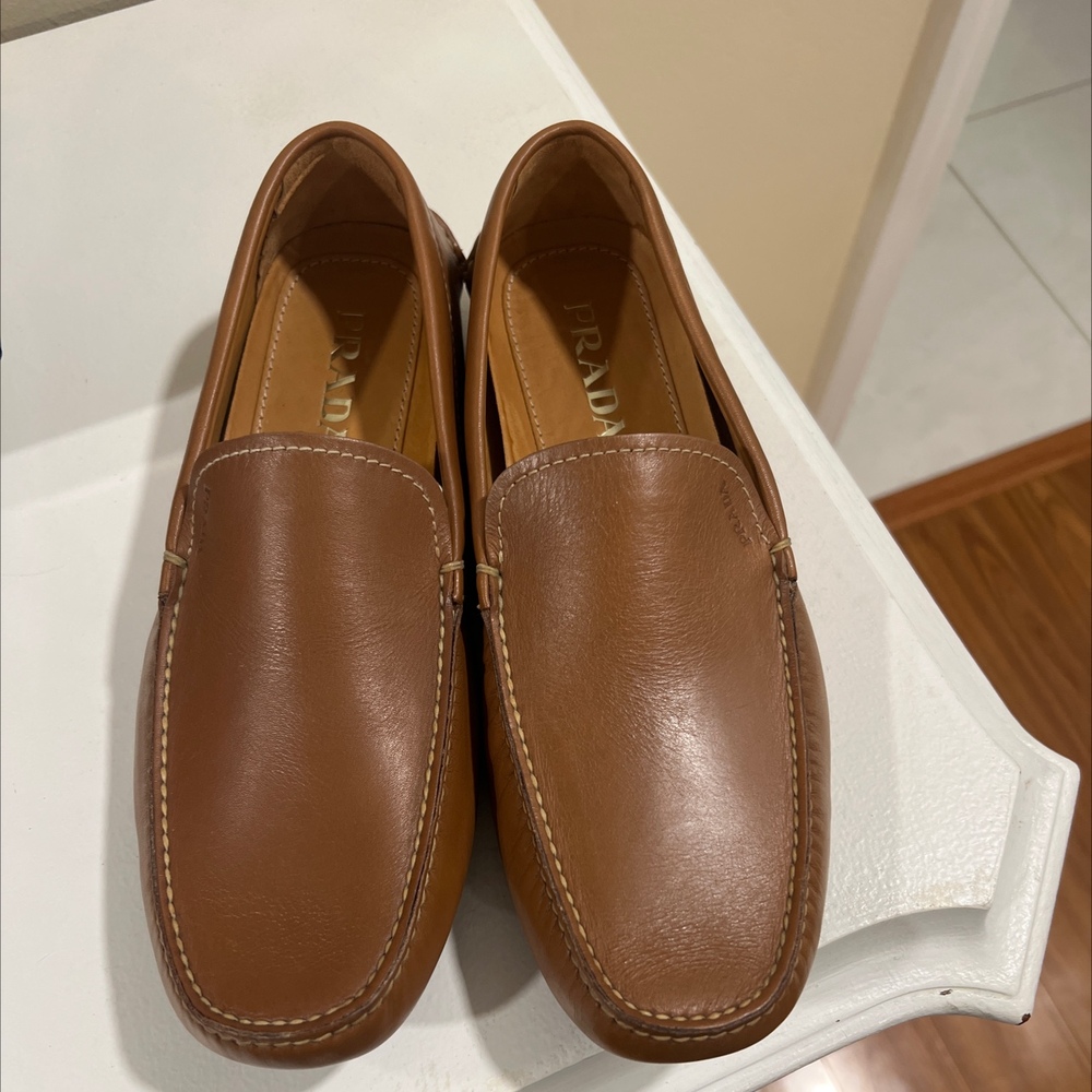 Brand new Prada mens drivers  8.5 eu